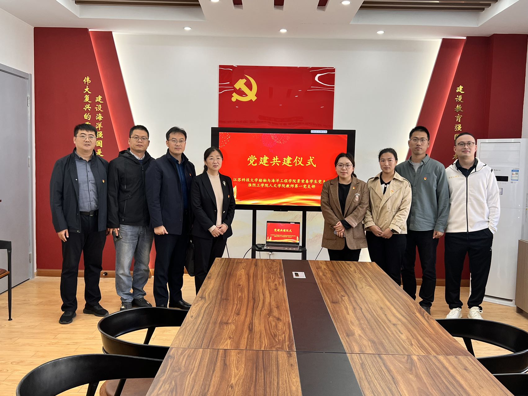 1729999330935903.jpg 1729999330935903.jpg