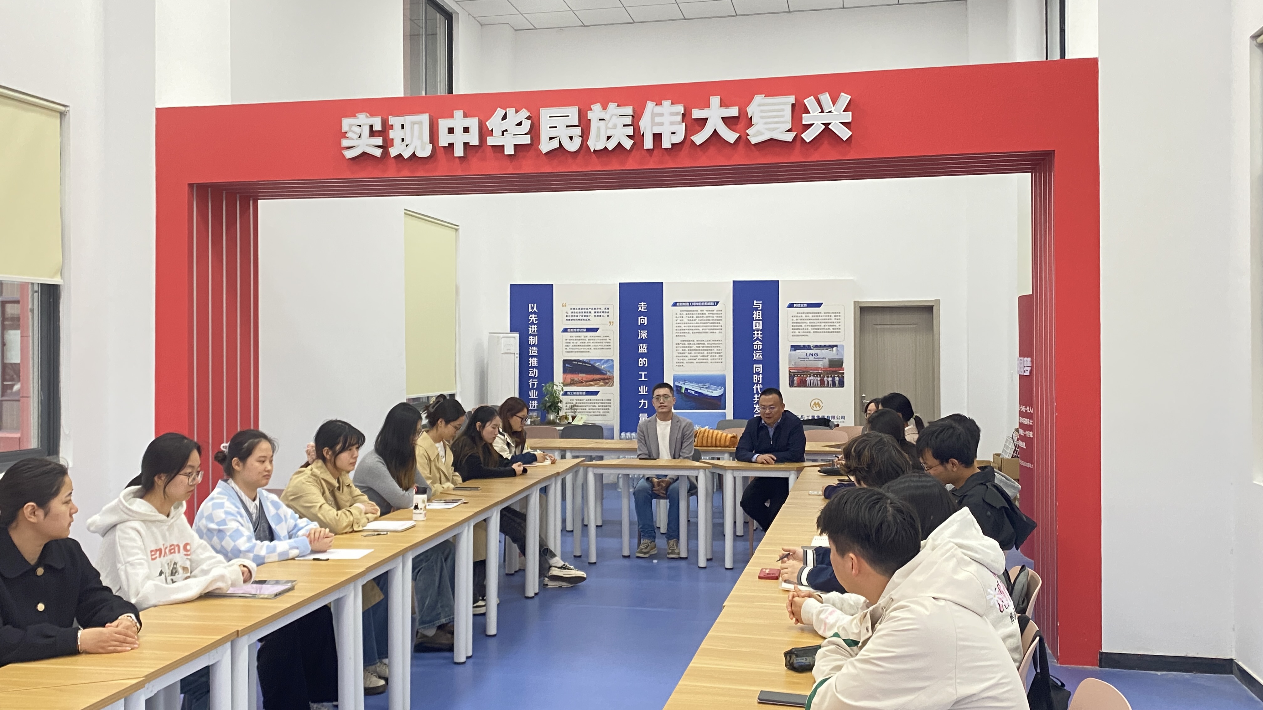 1731482229587823.jpg 1731482229587823.jpg