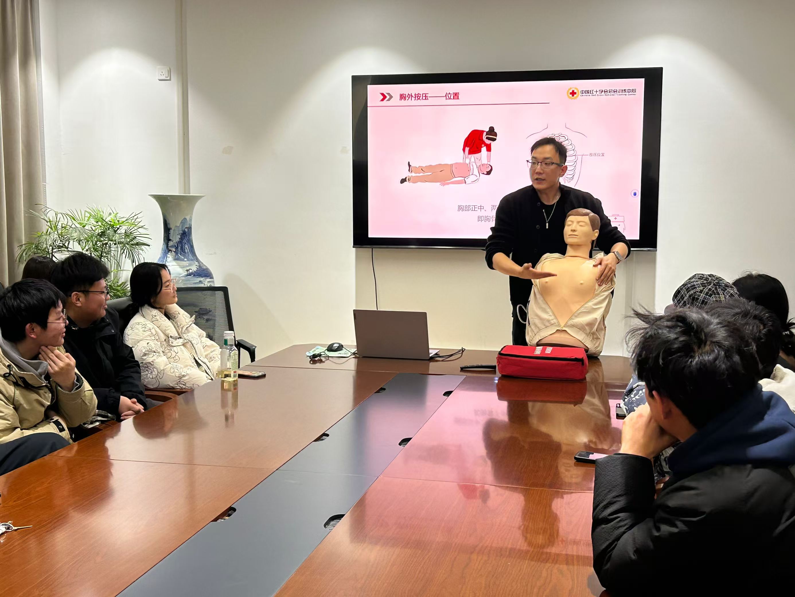 1734077016460033.jpg 4.jpg