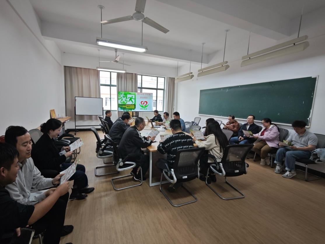 1731896167402485.png 图片1.png