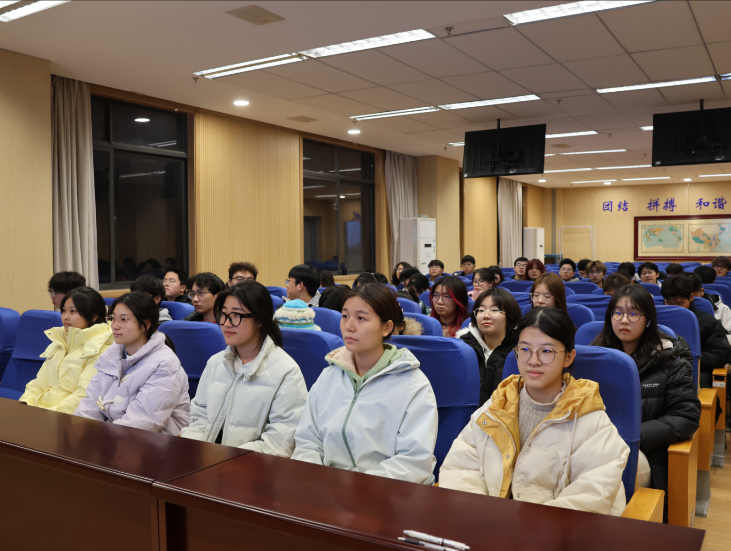 1733403980870561.png 1733403980870561.png